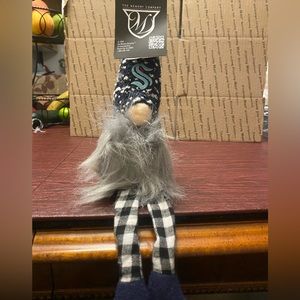 Seattle Kraken Gnome Blue w/Bushy Beard, Tall Beanie 10" Memory Company Rare!